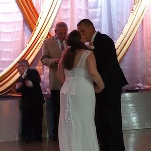 Meet your Posher, Jamie lee